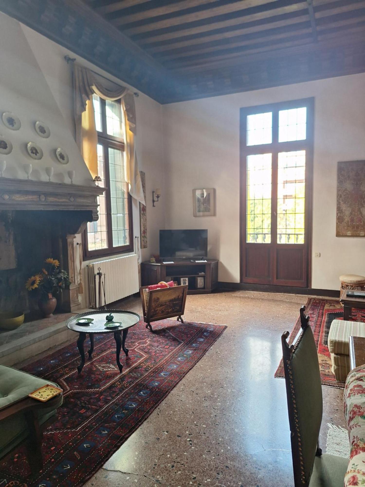 Appartamenti Inside Palazzo Foscarini Veneţia Exterior foto